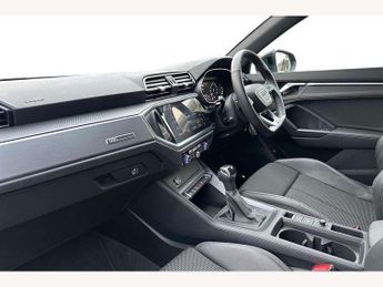 Audi Q3 35 TFSI S Line 5dr S Tronic