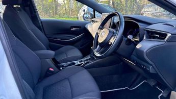 Toyota Corolla 1.8 VVT-i Hybrid Icon Tech 5dr CVT