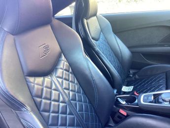 Audi TT 40 TFSI Vorsprung 2dr S Tronic