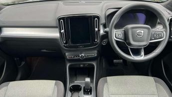 Volvo XC40 2.0 B3P Core 5dr Auto