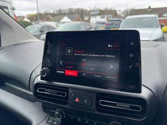 Citroen Berlingo 1.5 BlueHDi 130 Feel M 5dr EAT8