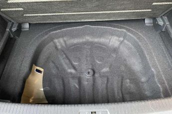 Volkswagen Golf 1.5 TSI EVO 150 R-Line Edition 5dr DSG