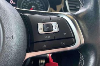 Volkswagen Golf 1.5 TSI EVO 150 R-Line Edition 5dr DSG