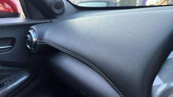 Nissan Juke 1.6 Hybrid Tekna 5dr Auto