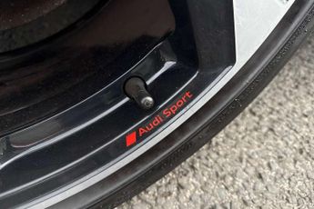 Audi A4 Avant 35 TFSI Black Edition 5dr S Tronic