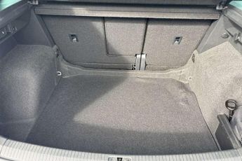 Volkswagen Tiguan 2.0 TDI R-Line 5dr DSG