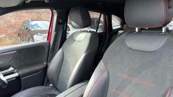 Mercedes-Benz GLA GLA 220d 4Matic AMG Line Premium 5dr Auto