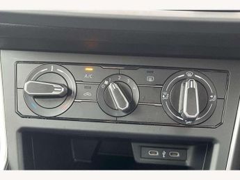 Volkswagen Polo 1.0 TSI Life 5dr DSG