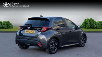 Toyota Yaris 1.5 Hybrid Design 5dr CVT