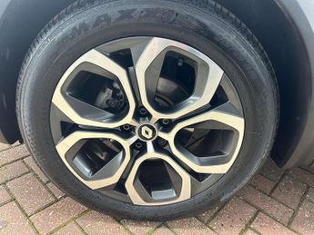 Renault Captur 1.3 TCE 140 SE Edition 5dr EDC