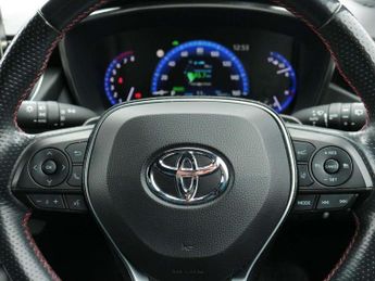 Toyota Corolla Touring Sport 2.0 VVT-i Hybrid GR Sport 5dr CVT