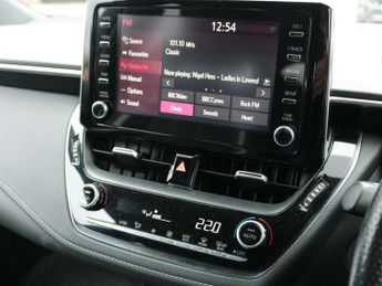 Toyota Corolla Touring Sport 2.0 VVT-i Hybrid GR Sport 5dr CVT