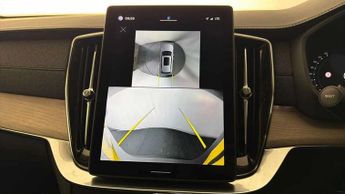 Volvo XC90 2.0 B5P Plus Dark 5dr AWD Geartronic