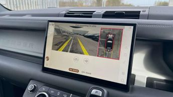 Land Rover Defender 3.0 D250 X-Dynamic HSE 110 5dr Auto [7 Seat]