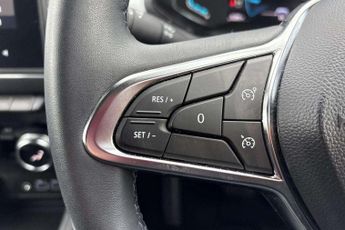 Renault Captur 1.6 E-Tech full hybrid 145 Evolution 5dr Auto