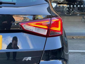 SEAT Arona 1.0 TSI 110 FR Edition 5dr DSG