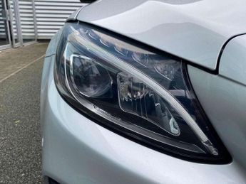 Mercedes-Benz C-Class C250d AMG Line Premium Plus 4dr 9G-Tronic