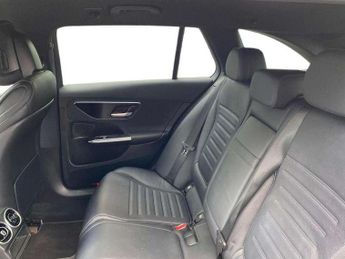 Mercedes-Benz C-Class Estate C200 AMG Line 5dr 9G-Tronic