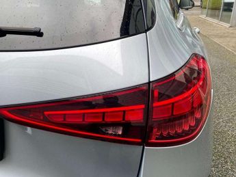 Mercedes-Benz C-Class Estate C200 AMG Line 5dr 9G-Tronic