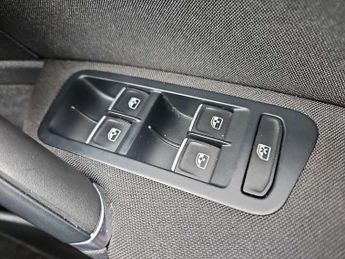 Volkswagen Golf 1.5 TSI EVO 150 GT 5dr DSG