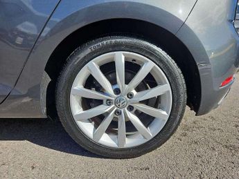 Volkswagen Golf 1.5 TSI EVO 150 GT 5dr DSG