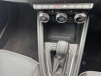 Renault Clio 1.6 E-TECH full hybrid 145 Techno 5dr Auto