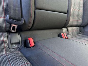 Volkswagen Golf GTI 2.0 TSI GTI 5dr DSG