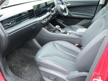 MG HS 1.5 T-GDI PHEV Trophy 5dr Auto