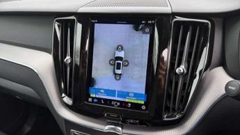 Volvo XC60 2.0 B4D Plus Dark 5dr AWD Geartronic