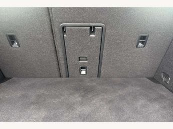 Volkswagen Golf 1.5 eTSI 150 Life 5dr DSG