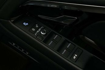 Land Rover Range Rover Evoque 2.0 D180 HSE 5dr Auto