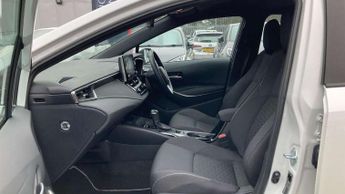 Toyota Corolla 1.8 VVT-i Hybrid Icon 5dr CVT