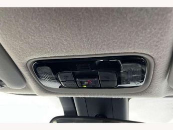 Toyota Yaris 1.5 Hybrid Design 5dr CVT