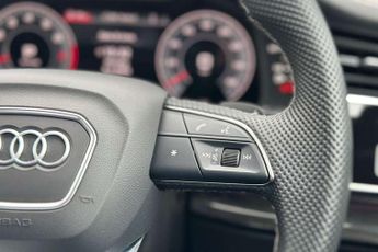 Audi Q7 55 TFSI Quattro Black Edition 5dr Tiptronic