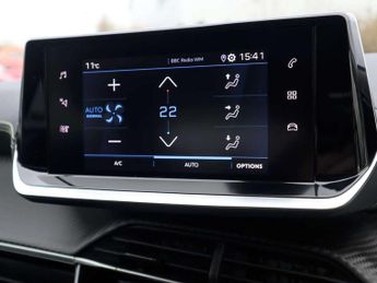 Peugeot 208 1.2 PureTech 100 Active Premium + 5dr EAT8