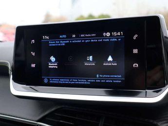 Peugeot 208 1.2 PureTech 100 Active Premium + 5dr EAT8