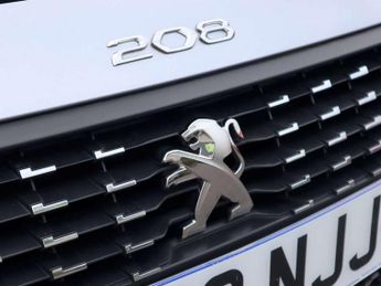 Peugeot 208 1.2 PureTech 100 Active Premium + 5dr EAT8