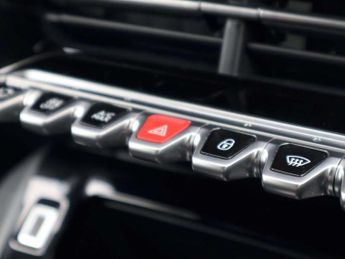 Peugeot 208 1.2 PureTech 100 Active Premium + 5dr EAT8