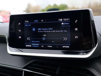 Peugeot 208 1.2 PureTech 100 Active Premium + 5dr EAT8