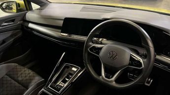Volkswagen Golf 1.5 eTSI 150 R-Line 5dr DSG