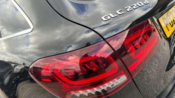 Mercedes-Benz GLC GLC 220d 4Matic AMG Line Premium 5dr 9G-Tronic