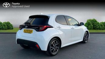 Toyota Yaris 1.5 Hybrid Design 5dr CVT