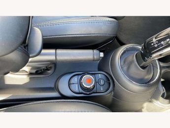 MINI Convertible 1.5 Cooper Exclusive II 2dr Auto