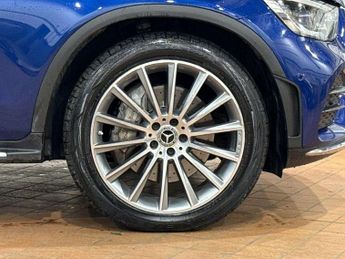 Mercedes-Benz GLC Coupe GLC 300d 4Matic AMG Line Premium 5dr 9G-Tronic