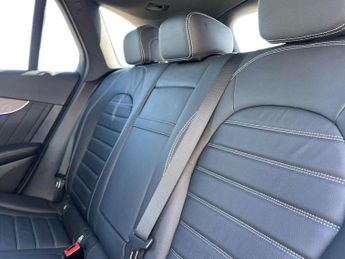 Mercedes-Benz GLC GLC 220d 4Matic AMG Line Premium 5dr 9G-Tronic