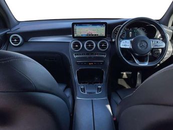 Mercedes-Benz GLC GLC 220d 4Matic AMG Line Premium 5dr 9G-Tronic