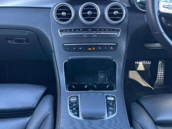 Mercedes-Benz GLC GLC 220d 4Matic AMG Line Premium 5dr 9G-Tronic
