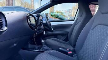 Toyota Aygo X 1.0 VVT-i Edge 5dr Auto
