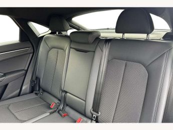 Audi Q3 35 TFSI S Line 5dr S Tronic