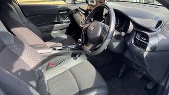 Toyota C-HR 1.8 Hybrid Design 5dr CVT